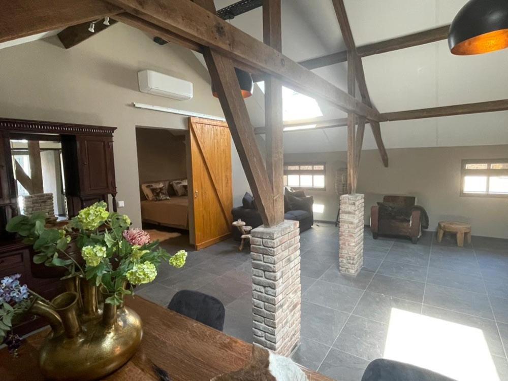 Bed & Breakfast+ De Kooimolen Dreumel Екстериор снимка